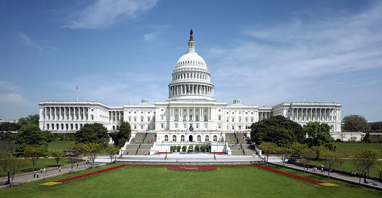 The United States Capitol building, representing the federal legal challenges to state redistricting maps.